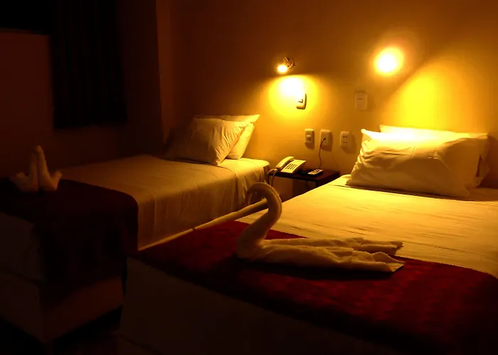 Illary Hotel 2*