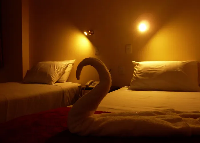 Illary Hotel 2*