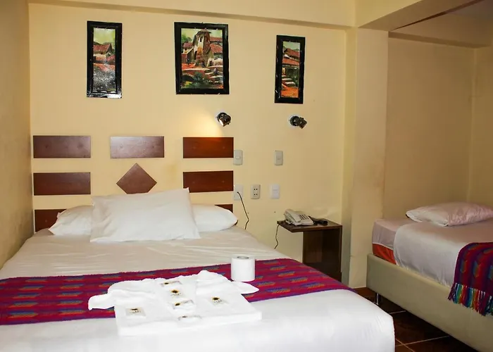 Illary Hotel 2*